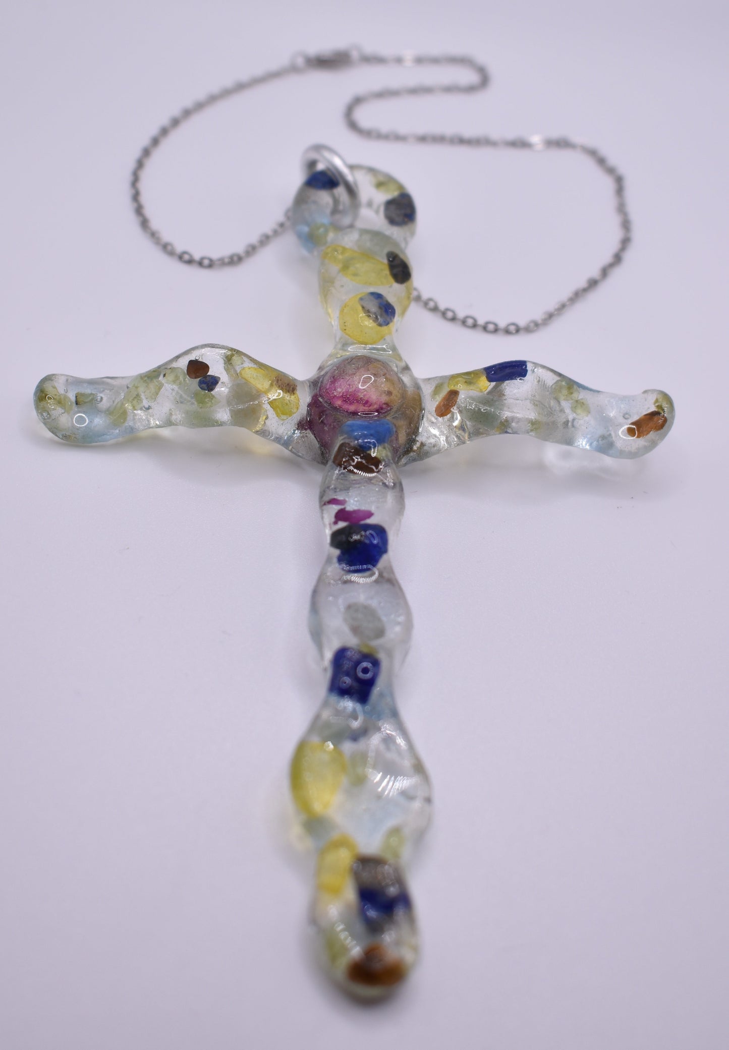 Rose cross for creativity and strength
